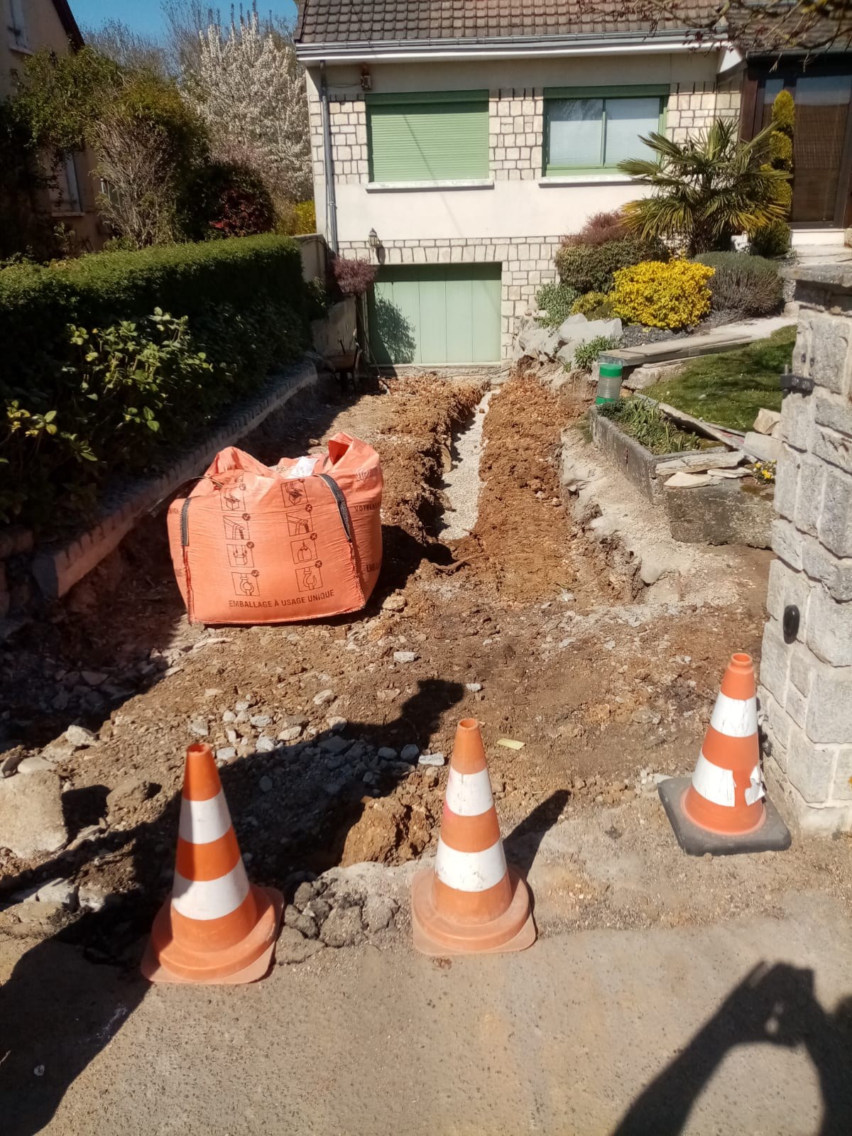 Allée en pavés : élégance, durabilité et finition haut de gamme